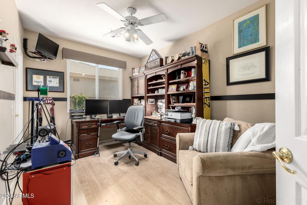 Image 38 of property listing at 2612 E TORREY PINES Lane, Chandler, AZ 85249