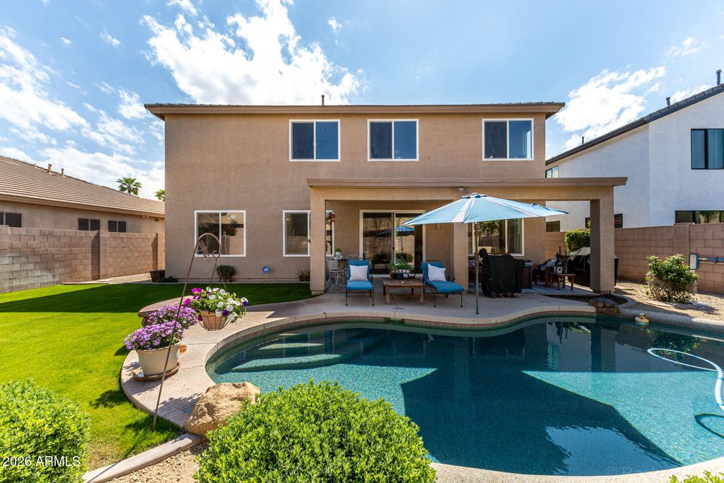 Image 45 of property listing at 2612 E TORREY PINES Lane, Chandler, AZ 85249