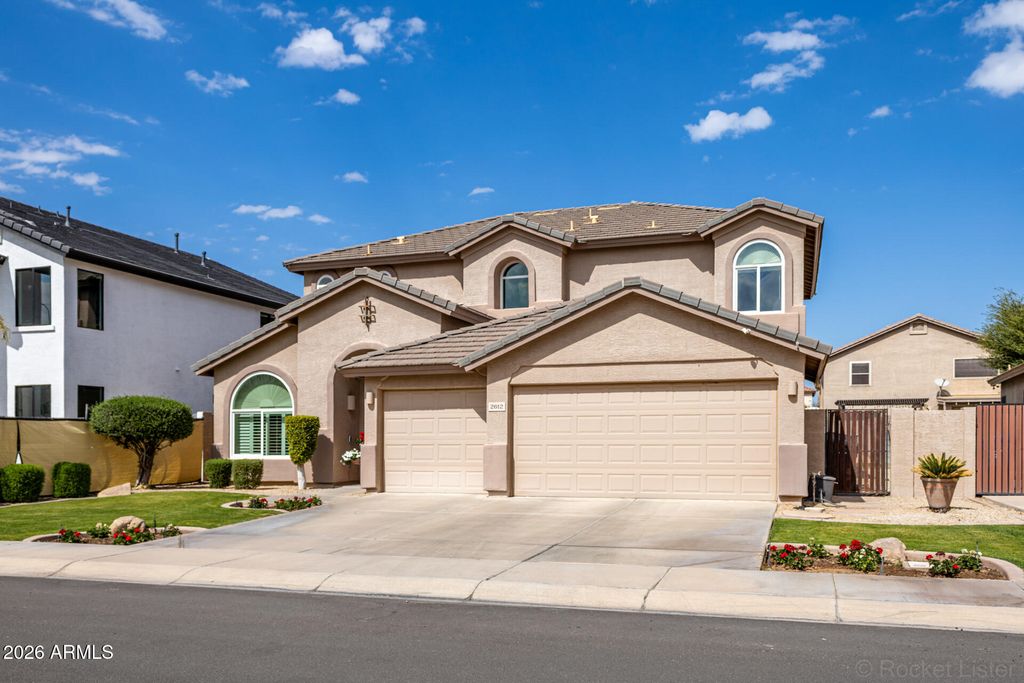 Image 54 of property listing at 2612 E TORREY PINES Lane, Chandler, AZ 85249