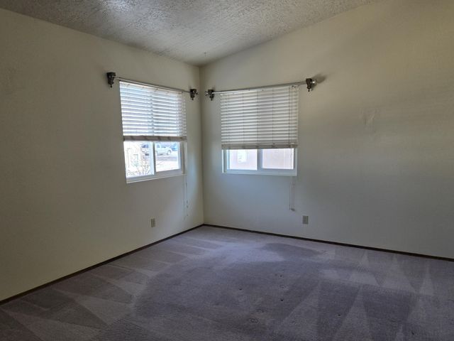 11919 Gable Lane NE, Albuquerque, NM 87123