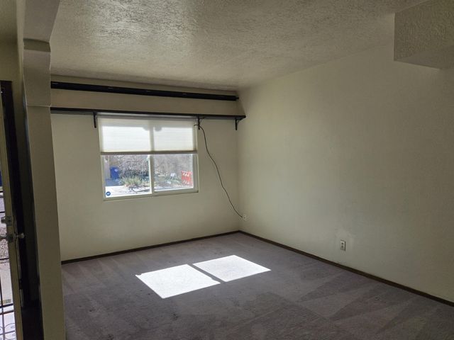 11919 Gable Lane NE, Albuquerque, NM 87123