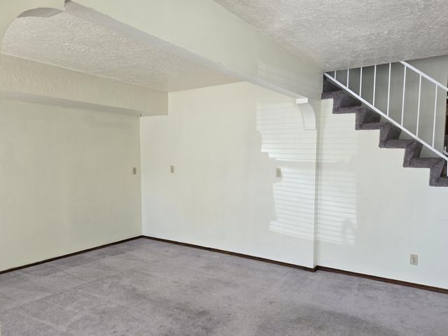 11919 Gable Lane NE, Albuquerque, NM 87123