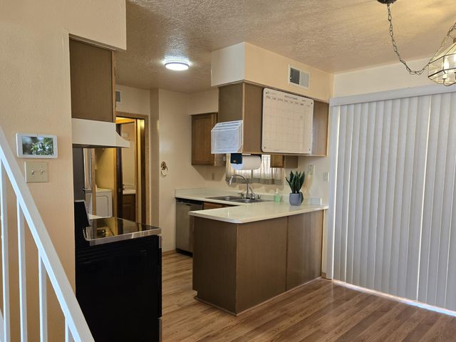 11919 Gable Lane NE, Albuquerque, NM 87123