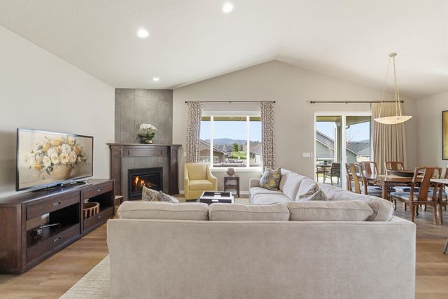 2655 N Rydal Ln, Liberty Lake, WA 99019