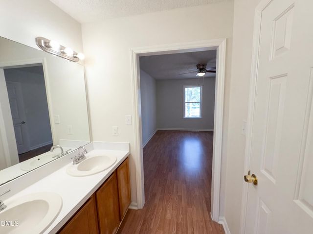 1313 Spruce Drive, Zebulon, NC 27597