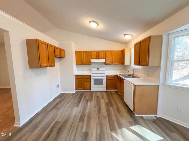 1313 Spruce Drive, Zebulon, NC 27597