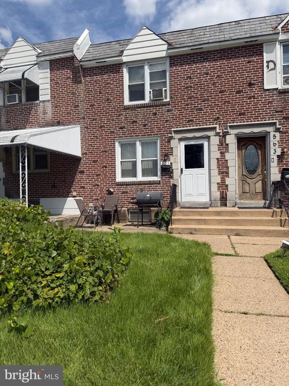 561 S 3RD ST, DARBY, PA 19023 — photo 2
