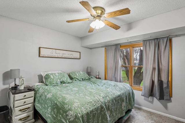 1525 W Detroit Avenue, Indianola, IA 50125