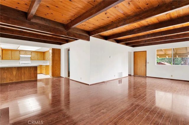 1725 Linnet, Wrightwood, CA 92397