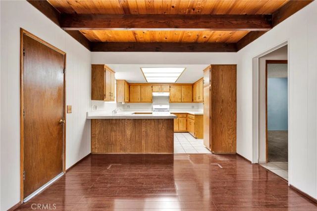 1725 Linnet, Wrightwood, CA 92397