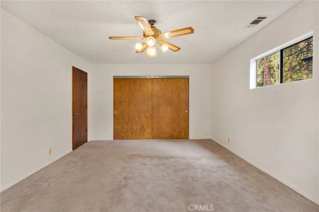 1725 Linnet, Wrightwood, CA 92397