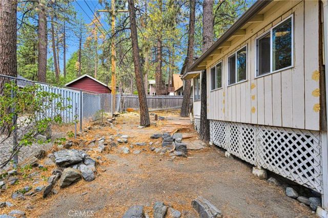 1725 Linnet, Wrightwood, CA 92397