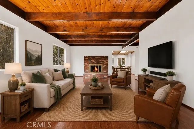1725 Linnet, Wrightwood, CA 92397