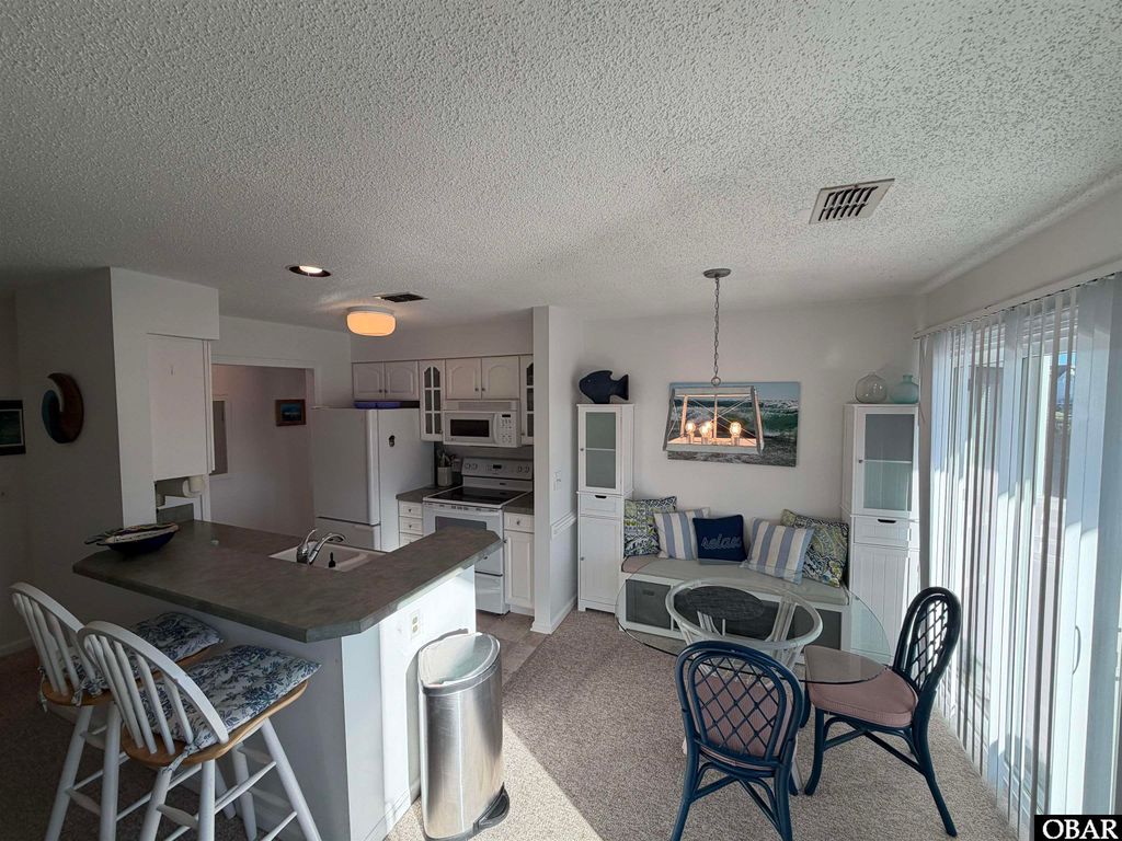 Image 7 of property listing at 514 Pirates Way # 514B, Manteo, NC 27958