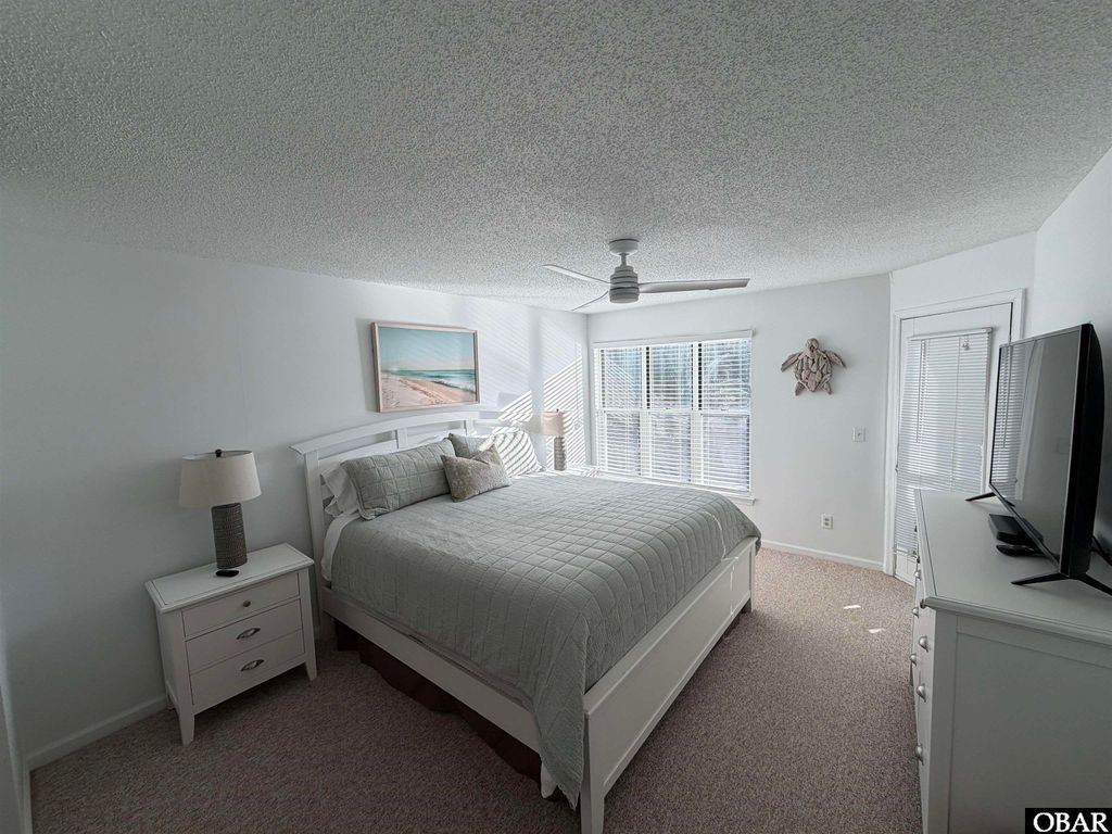 Image 10 of property listing at 514 Pirates Way # 514B, Manteo, NC 27958