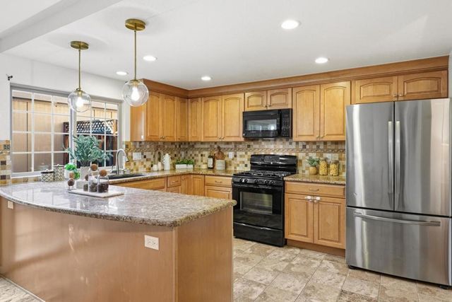 2354 Bear Valley Lane, San Jose, CA 95133
