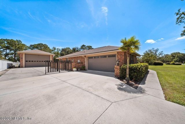1147 PEBBLE RIDGE Drive, Jacksonville, FL 32220