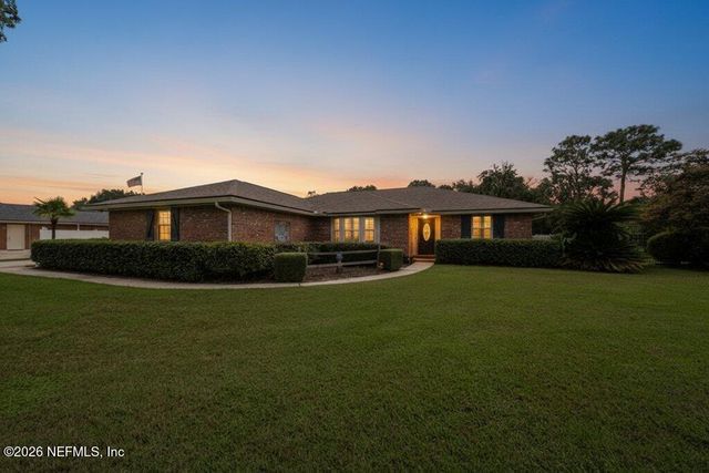 1147 PEBBLE RIDGE Drive, Jacksonville, FL 32220