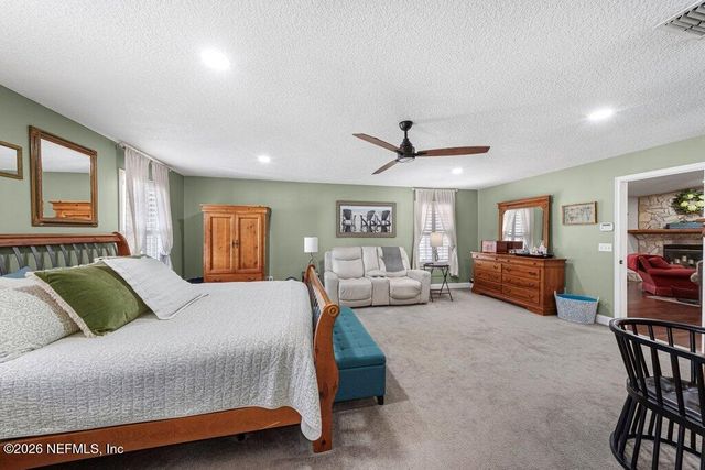 1147 PEBBLE RIDGE Drive, Jacksonville, FL 32220