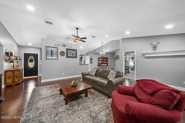 1147 PEBBLE RIDGE Drive, Jacksonville, FL 32220