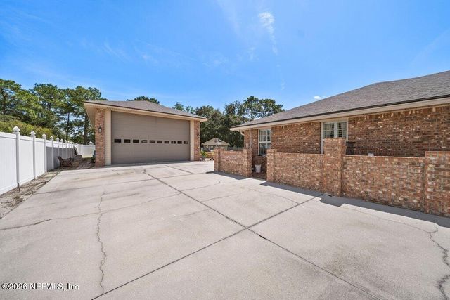 1147 PEBBLE RIDGE Drive, Jacksonville, FL 32220