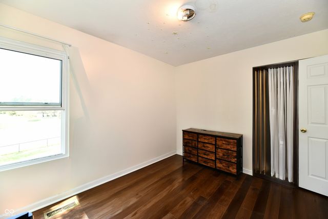 13048 Ross Crossing, Fishers, IN 46038