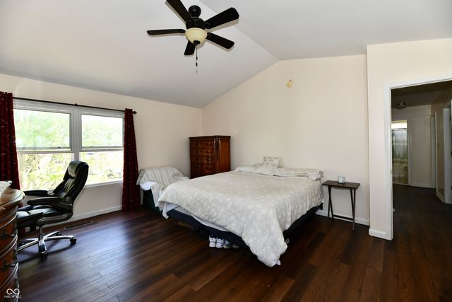 13048 Ross Crossing, Fishers, IN 46038
