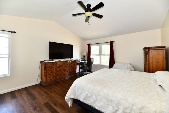 13048 Ross Crossing, Fishers, IN 46038
