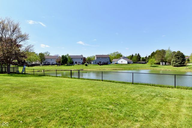 13048 Ross Crossing, Fishers, IN 46038