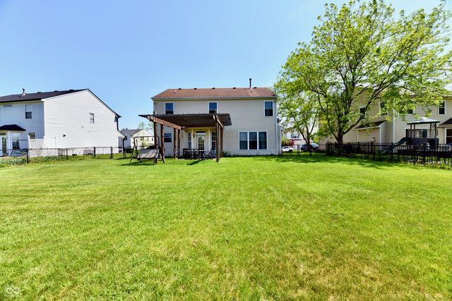 13048 Ross Crossing, Fishers, IN 46038
