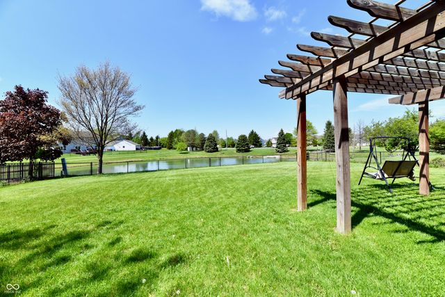 13048 Ross Crossing, Fishers, IN 46038