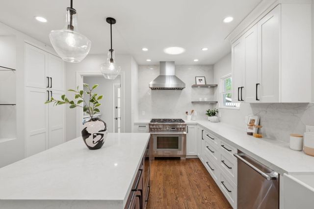 359 Hudson Street, Redwood City, CA 94062