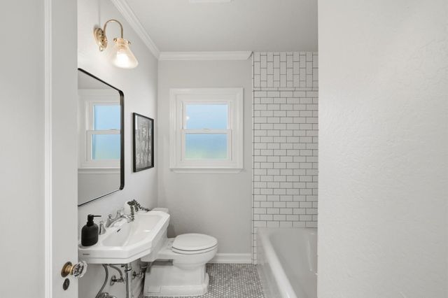 359 Hudson Street, Redwood City, CA 94062