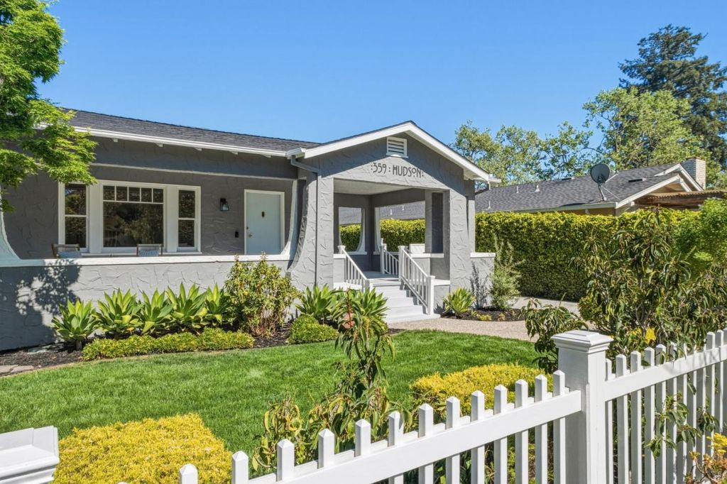359 Hudson Street, Redwood City, CA 94062