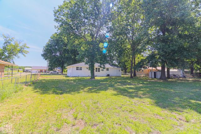 105 Wyatt Street, Bono, AR 72416