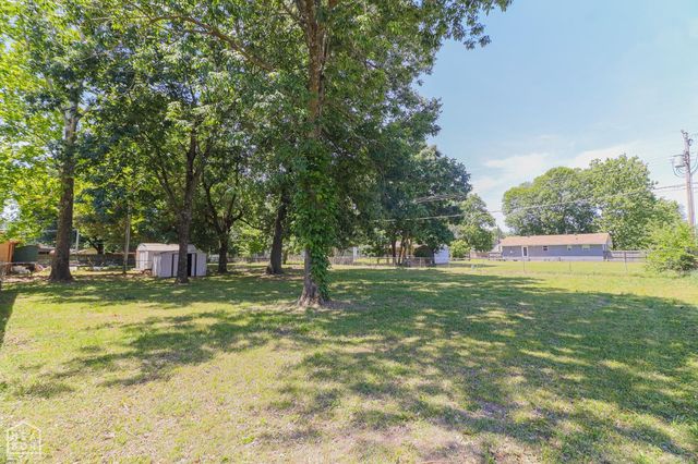 105 Wyatt Street, Bono, AR 72416