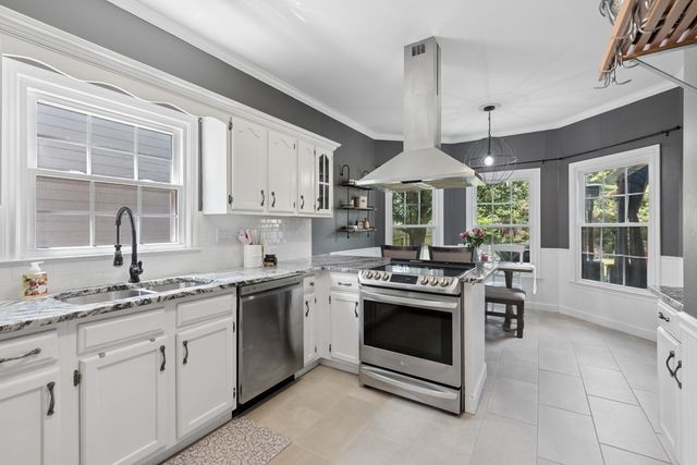 518 Maplegrove Dr, Franklin, TN 37064