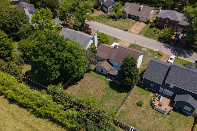 518 Maplegrove Dr, Franklin, TN 37064