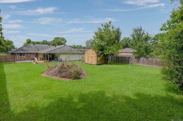 39464 Gregg Dr, Prairieville, LA 70769