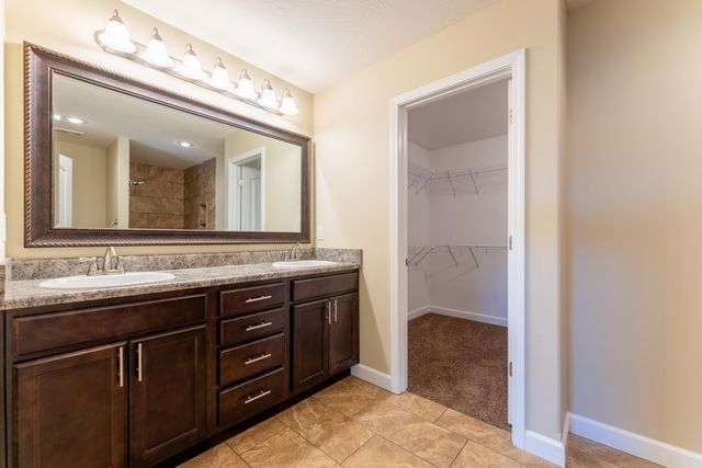 3243 Selmore Road, Ozark, MO 65721