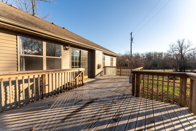 3243 Selmore Road, Ozark, MO 65721