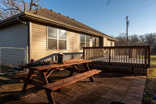 3243 Selmore Road, Ozark, MO 65721