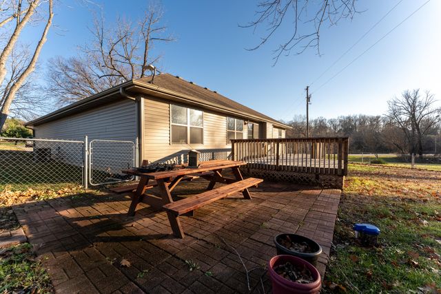 3243 Selmore Road, Ozark, MO 65721