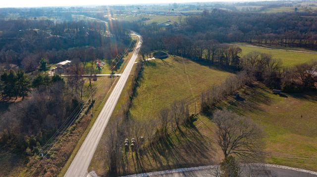 3243 Selmore Road, Ozark, MO 65721