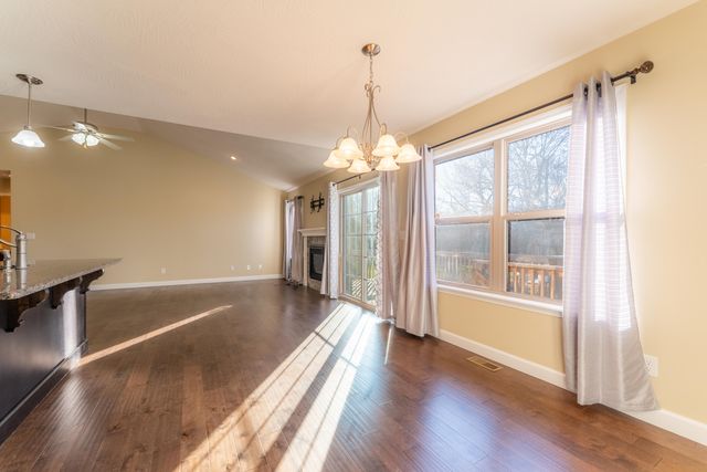 3243 Selmore Road, Ozark, MO 65721