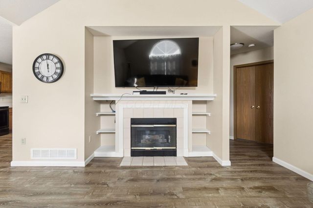 7830 Meadowlark Lane S, Reynoldsburg, OH 43068