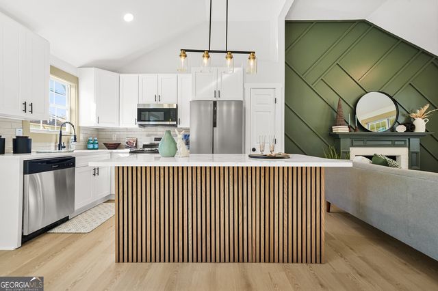 4219 Brandy Ann Drive, Acworth, GA 30101