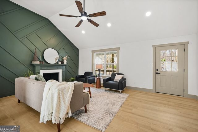 4219 Brandy Ann Drive, Acworth, GA 30101