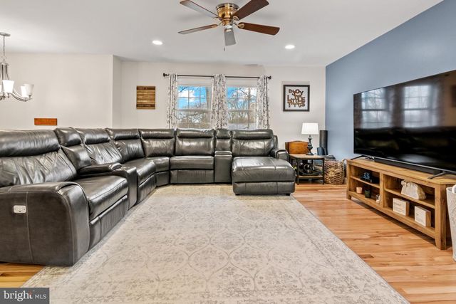 315 OBRECHT RD, Millersville, MD 21108