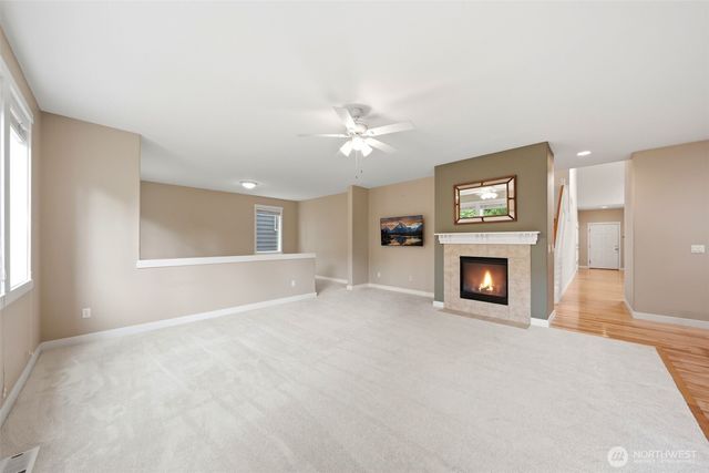 24750 NE 3rd Place, Sammamish, WA 98074